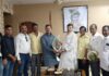 शिवसेना आमदार भास्कर जाधव यांनी घेतली राष्ट्रवादीच्या माजी आमदारांची भेट! चर्चेला उधाण