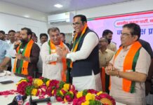 खेड ; अखेर वैभव खेडेकर भाजपात दाखल