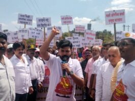 खेड ; लक्ष्मी ऑरगॅनिक विरोधात संतप्त ग्रामस्थ रस्त्यावर…!