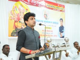 गणेश मंडळांनी सामाजिक भान जपत विधायक उपक्रम राबवावेत – – विलास बडे